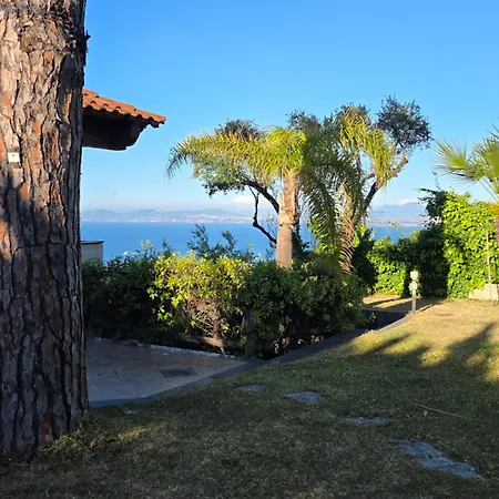 Βίλα La Prua Un Terrazzo Sul Mare Con Piscina E Charme Storico