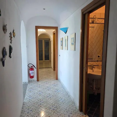 Βίλα La Prua Un Terrazzo Sul Mare Con Piscina E Charme Storico