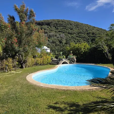 La Prua Un Terrazzo Sul Mare Con Piscina E Charme Storico Casamicciola Terme
