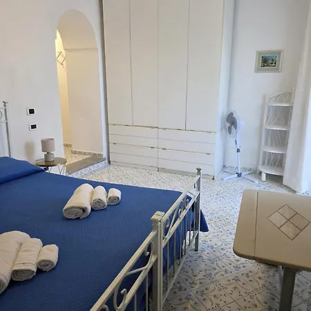 Villa La Prua Un Terrazzo Sul Mare Con Piscina E Charme Storico *